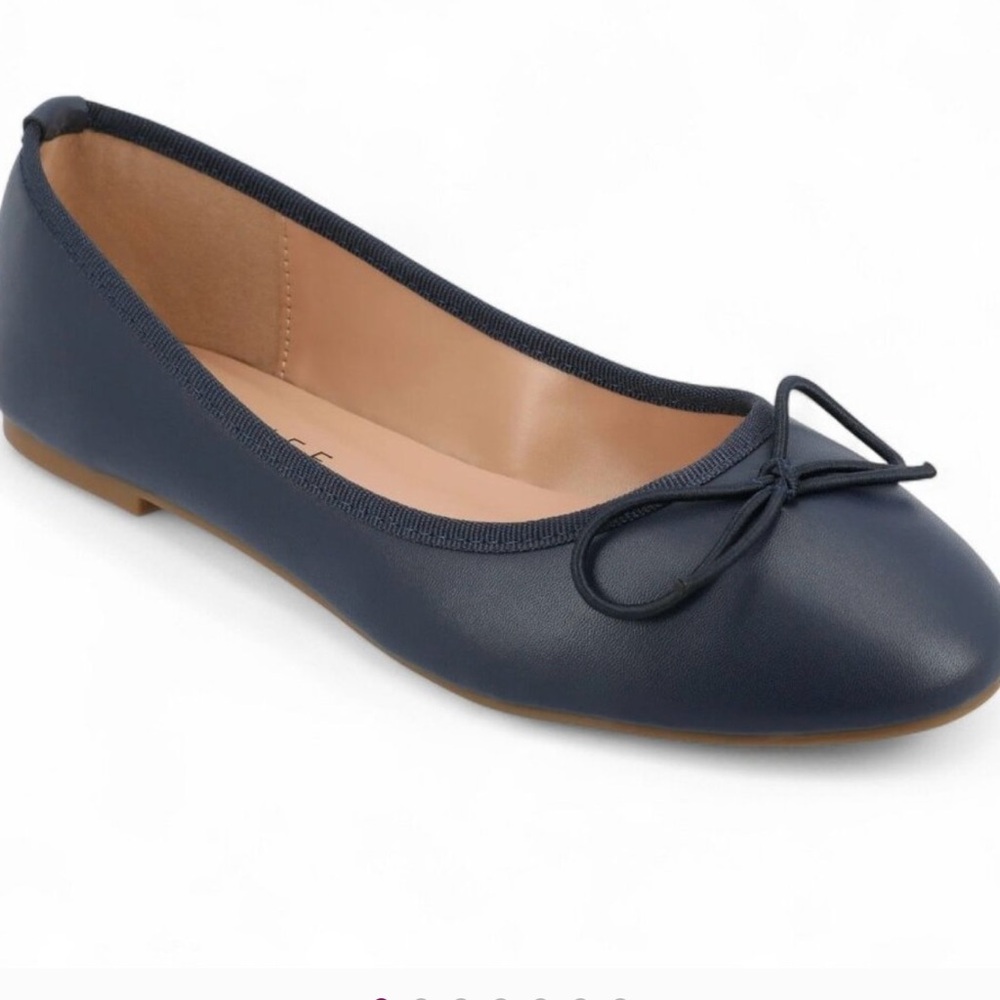 Journee Collection Navy Dark Blue Ballet Flats Size 8.5 Wide NWOT Shoes